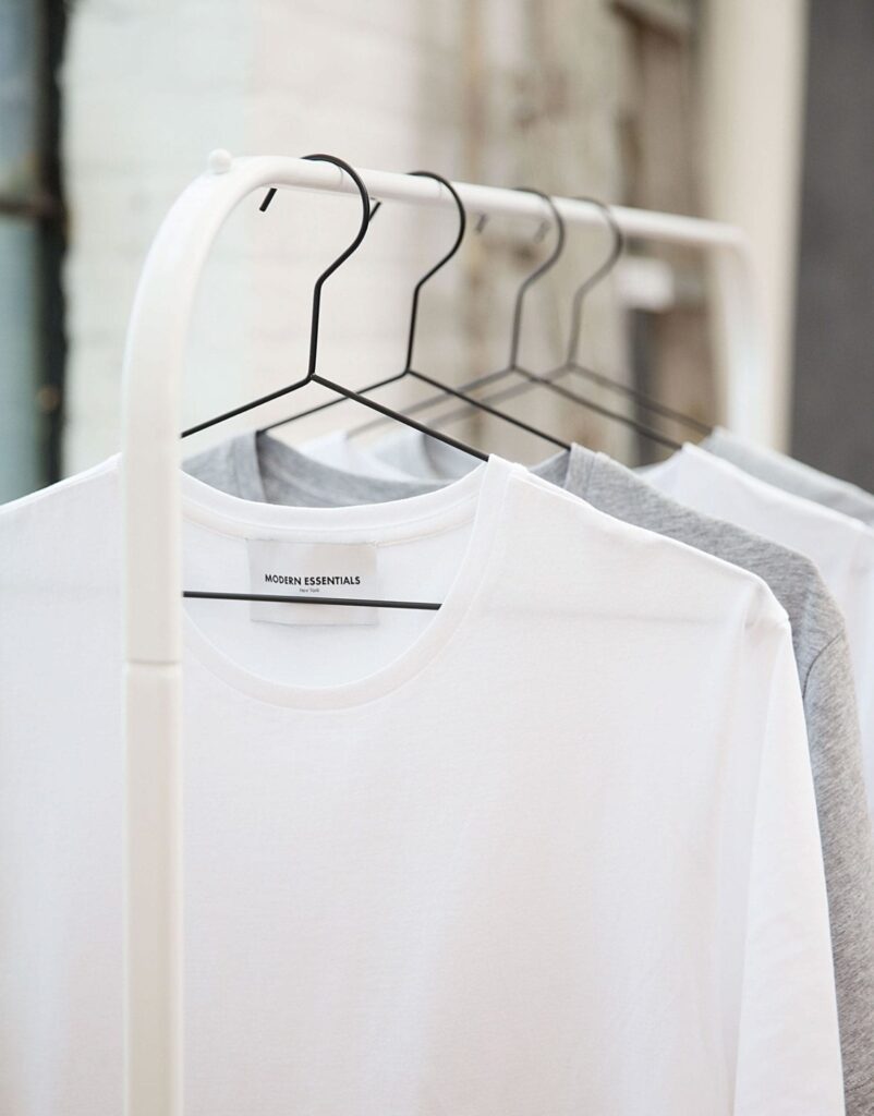 Roomy V-Neck Top With Short Sleeves